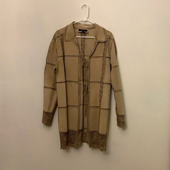 Static vintage suede, crochet jacket with front ties. Crochet cuffs and hem. L - Picture 1 of 9